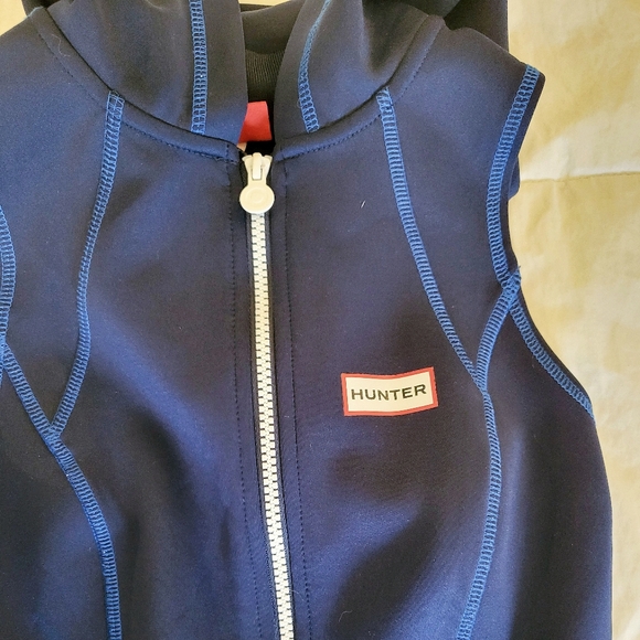 Hunter Zipped Up Sports Dress - Picture 2 of 4